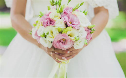 八字中的乞丐之命什么意思_八字中的乞丐之命什么意思