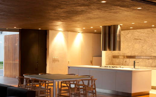 白羊座可以不主动吗女生(白羊座可以不主动吗女生)