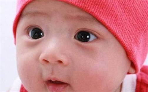 梁姓男生优美大方名字精选337个，好听有寓意