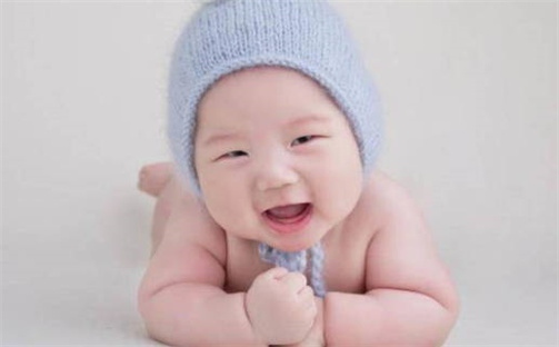 高姓男宝宝的成熟稳重名字精选，给宝宝一个好名字